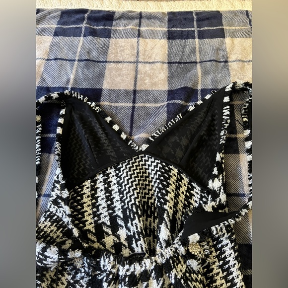 Zara Short pinafore-style dress black and white houndstooth - Picture 10 of 12